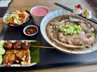 大立百貨9樓影城旁邊泰國美食（大港老船麵）好吃值得推薦大家