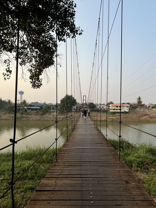 ถ้านี่ไม่ใช่ประวัติศาสตร์ที่สวยที่สุด