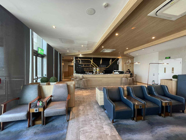 【フィリピン・セブ・マクタン空港】PLAZA Premium Lounge