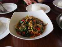 ร้านอาหารบ้านกงพะเนียง