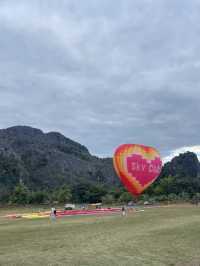ลาว งบไม่เกิน 10,000 บาท!!