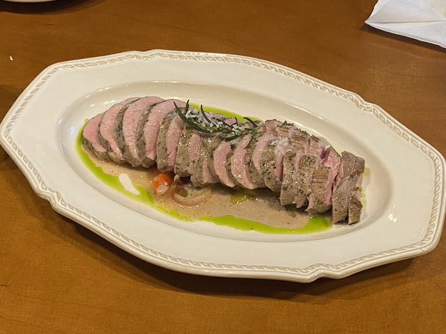 오픈런 필수 맛집!