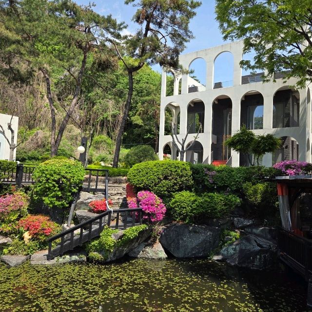 아이와 가기 좋은 예쁜 양평 풀빌라 '그랑아치'
