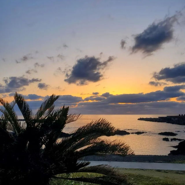 石地海水浴場～奇石與夕陽的絕美