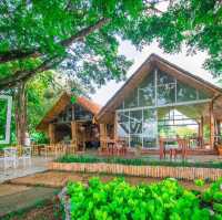 ที่พักเขาใหญ่ สไตล์บาหลี กิจกรรมเพียบอาหาร3มื้อ