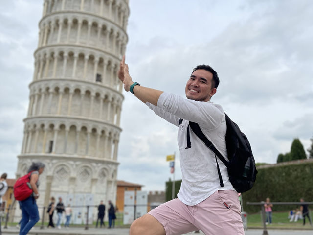Leaning Tower of Pisa: Italy’s Most Iconic Tilt with Timeless Charm