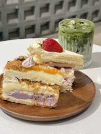 Dessert Dreams Come True at This Cosy Redhill Café