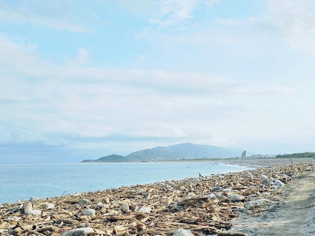 花蓮海岸之旅行，從七星潭到太平洋的蔚藍散策。