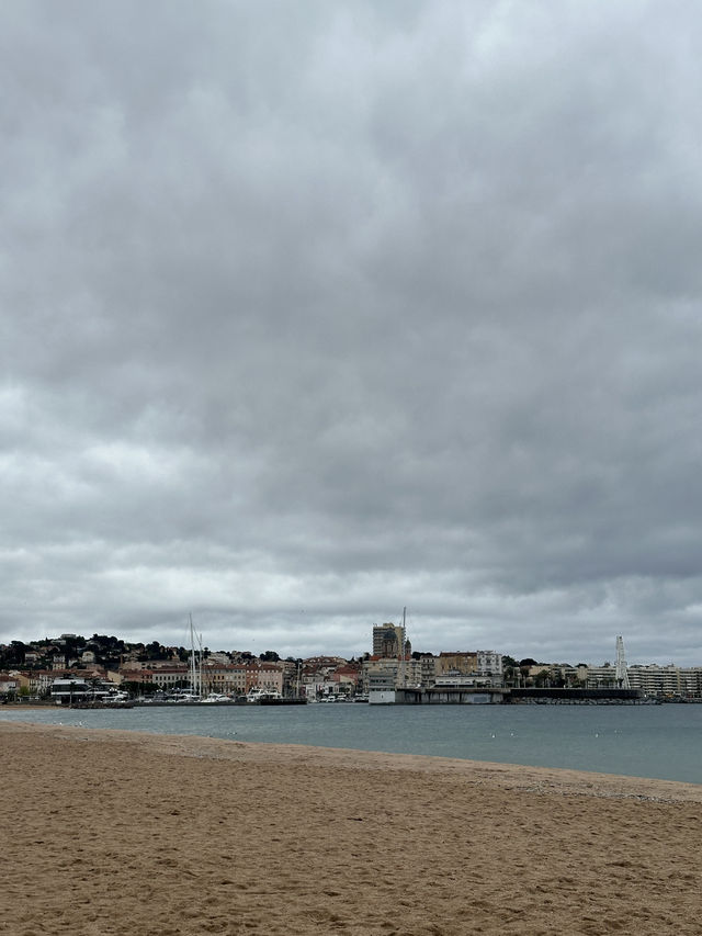 Fréjus เมืองชายฝั่งในฝรั่งเศส