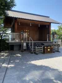 【東京都神楽坂🇯🇵赤城神社】有名な建築家がデザイン☺️おしゃれな雰囲気のパワースポット