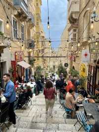 Wandering Through Valletta – Stone Streets & Sea Breezes