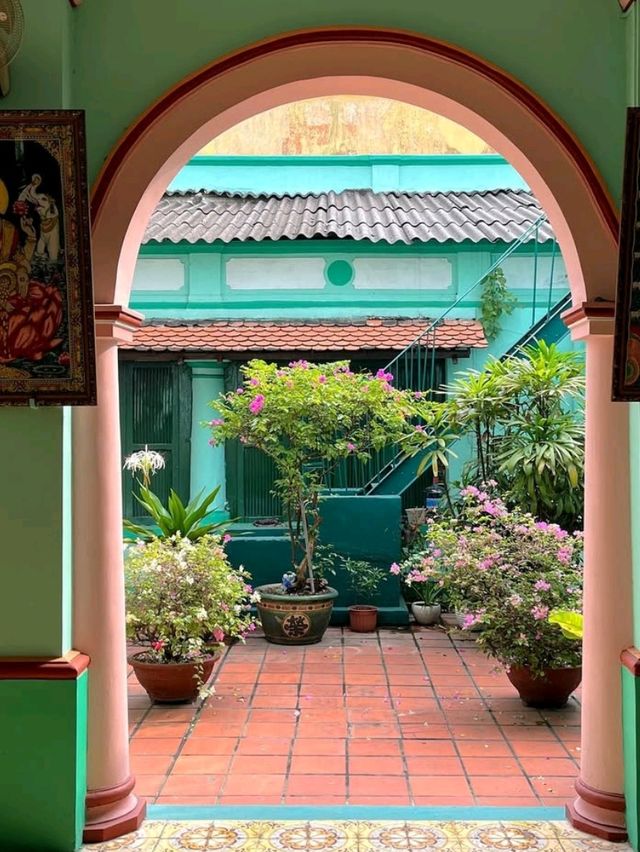 🌺 Discovering Sri Thendayuthapani Temple