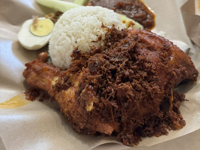 Village Park Nasi Lemak: KL's Legend Lives Up to the Hype