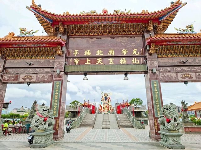 Zuoying Yuandi Temple