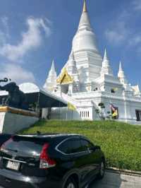 กราบสรีระหลวงพ่อวัดดัง สิงห์บุรี