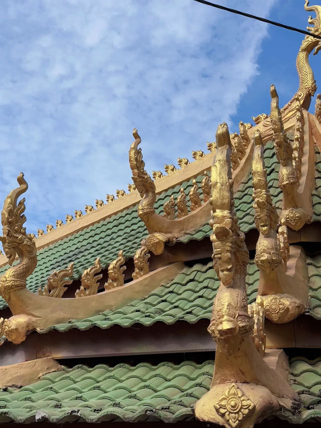 วัดสินไชยาราม วัดสวยแห่งเมืองเฟือง