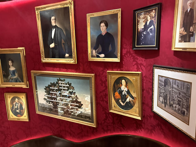 【カフェ ザッハー｜Café Sacher Wien｜本場のザッハトルテ発祥の名店🍫☕】