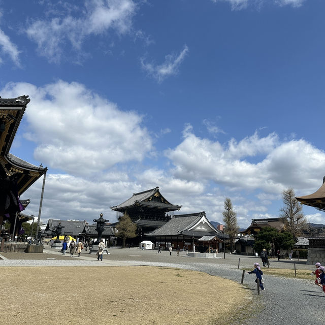 Higashi Hongan-ji Temple