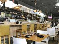 Where seafood tanks meet teppan
