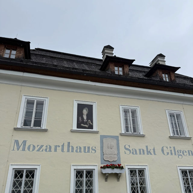 St. Gilgen: Mozart's Hometown Without the Pricey Tour! 🇦🇹