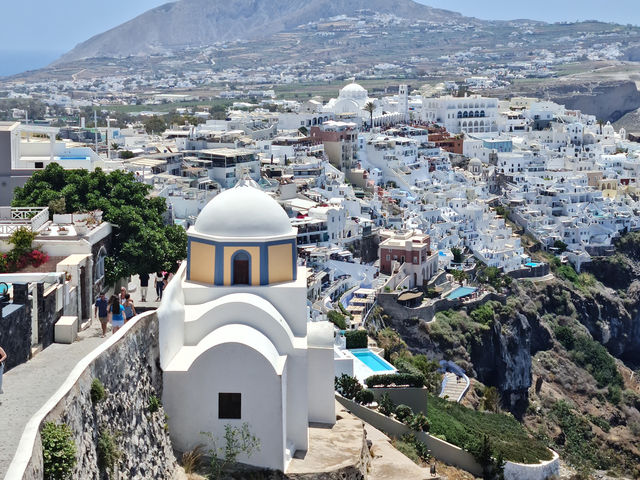One of the Postcard trip in real white and blue dome