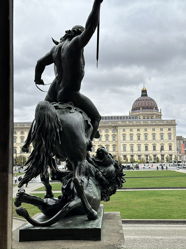 A Time Machine to Antiquity in Berlin