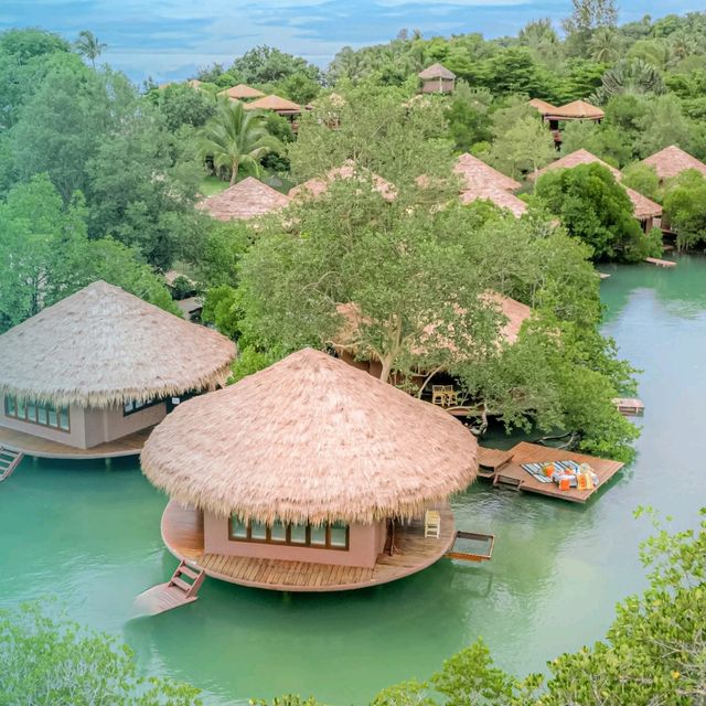 The Blue Sky Resort เกาะพยาม
