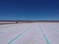 【Salinas Grandes｜地平線まで続く白の世界、自然がくれた特別なステージ】