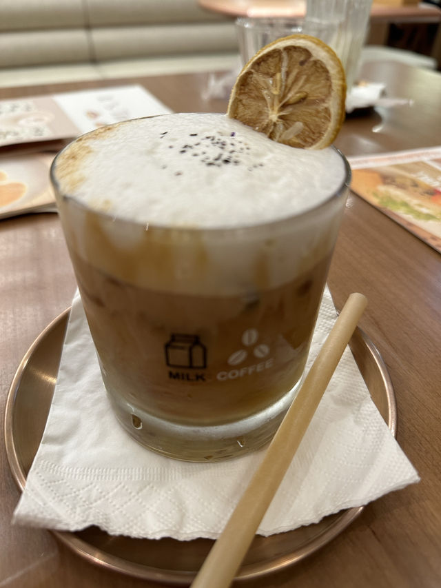 旺角鬧市中的美味pancake Cafe☕️