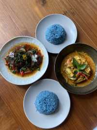 Montra Cafe ไร่วังบอน คาเฟ่ลับกลางป่า ฟีลดี 
