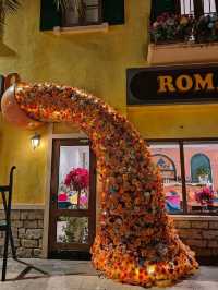 Roma Hotel Phuquoc โรงแรมที่เห็นพลุ