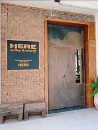 HERE COFFEE AND EATERY คาเฟ่สำหรับคอกาแฟ