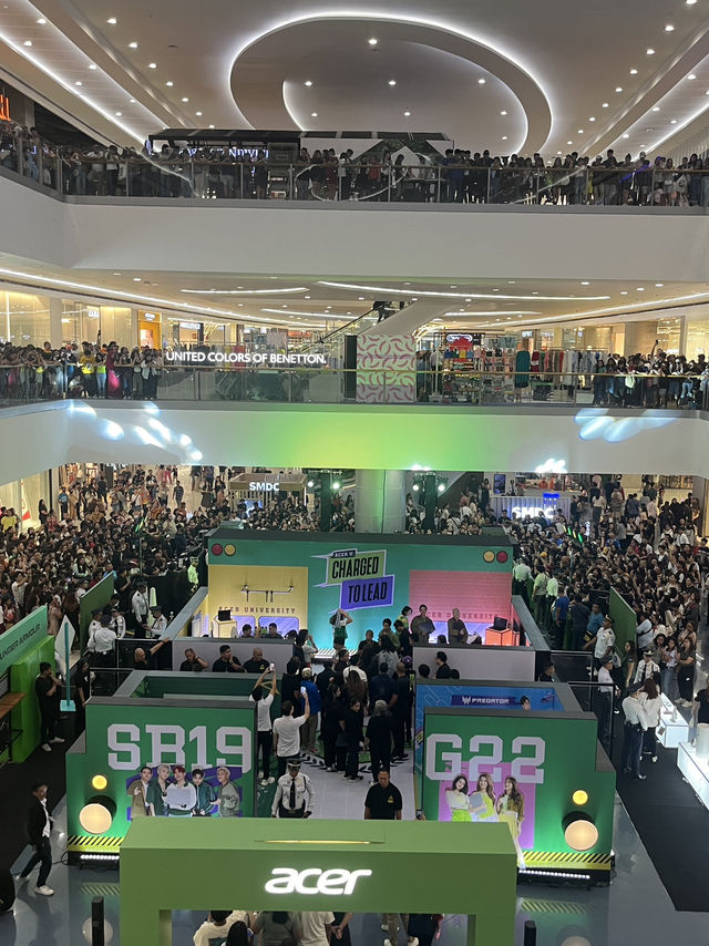 🇵🇭 Half a Day in Manila: From Colonial Streets to Coastal Malls 🏛️🌊🛍️