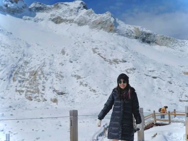 Dagu Glacier วิวด้านล่างก็สวย