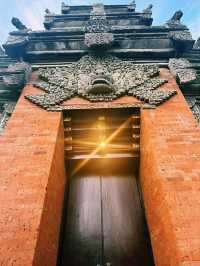 Royal Evenings at Ubud Palace – A Glimpse into Bali’s Regal Soul
