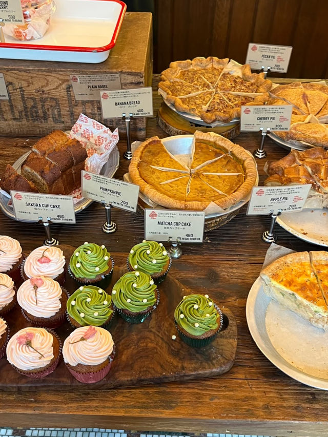 🥐 The Little BAKERY Tokyo – Retro-American Bakery in Harajuku