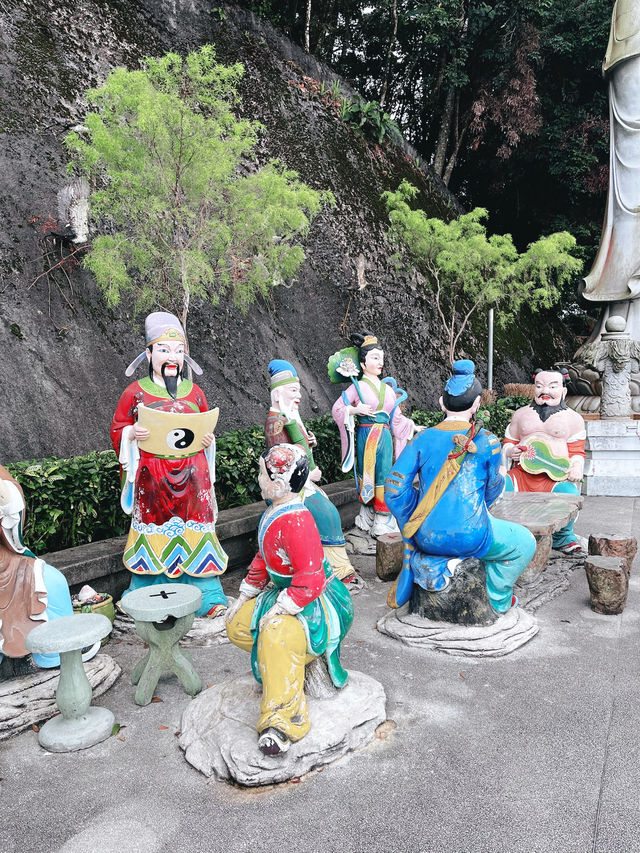 Tranquility Among the Clouds – Chin Swee Caves Temple Wonder