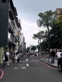 MRT Zhongshan (Xianxing Park)