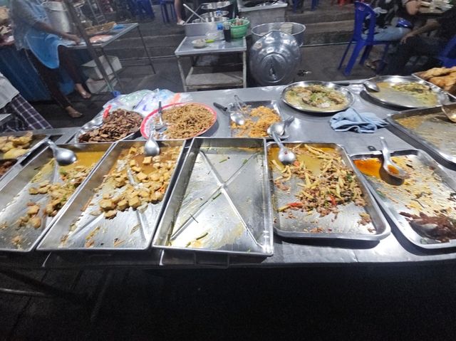 ตำนานร้านข้าวต้มโต้รุ่ง ปิดดึก สิงห์บุรี