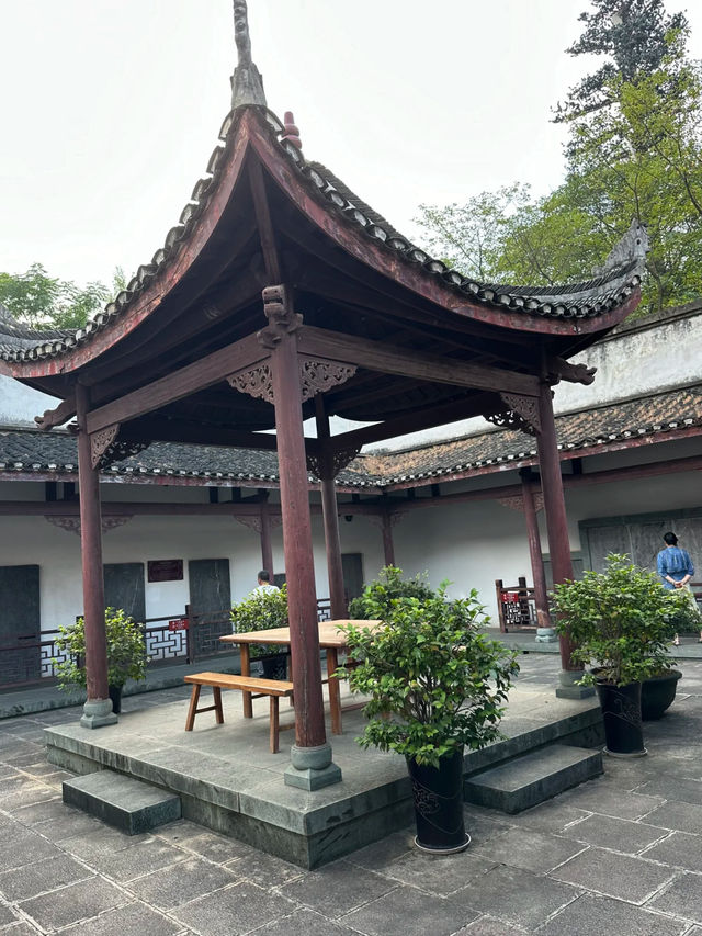 Liuzi Temple ☀️ 