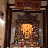 🏯✨ *Jade Emperor Pagoda (Chùa Ngọc Hoàng): Saigon’s Mystical Oasis of Incense & Turtles* 🌿🐢