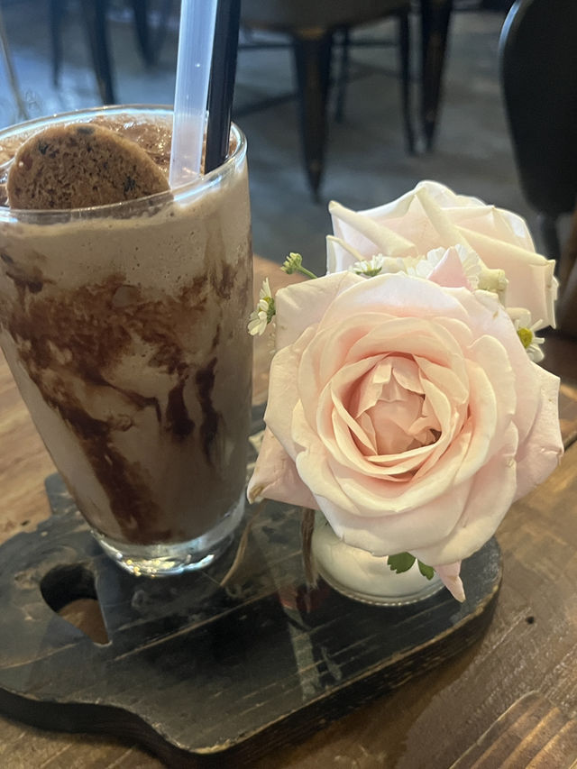 JUNGLE COFFEE