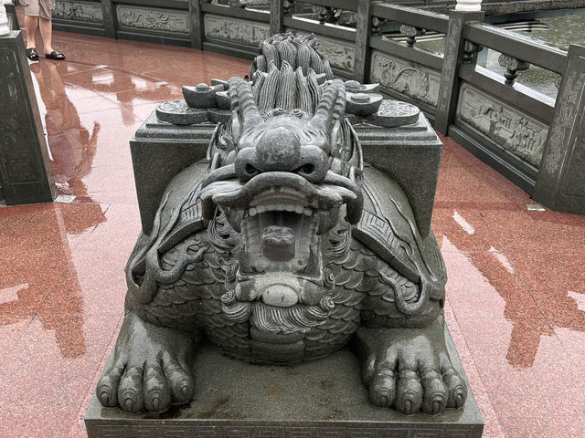 Dragon and Tiger Pagodas