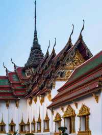 HOLIDAY IN BANGKOK