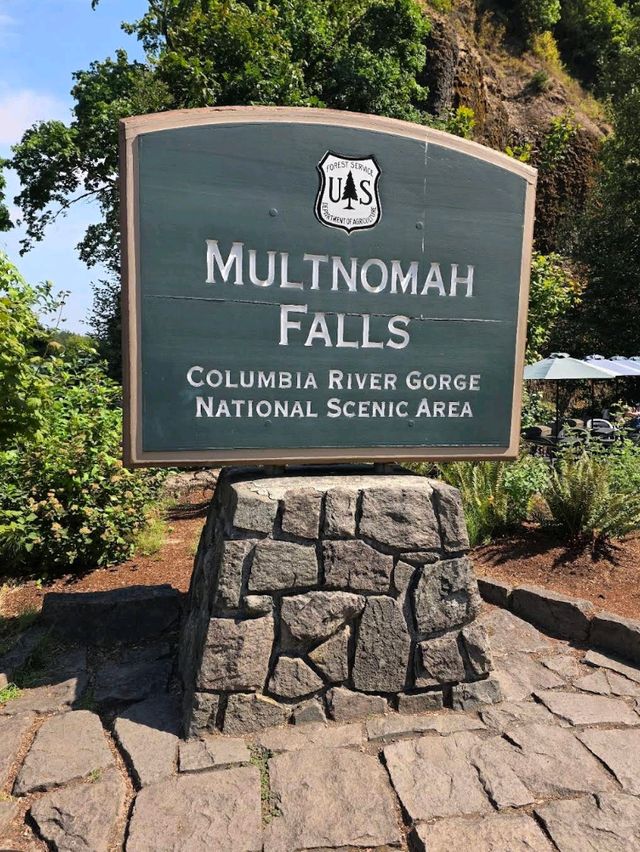 Multnomah Falls (OR)