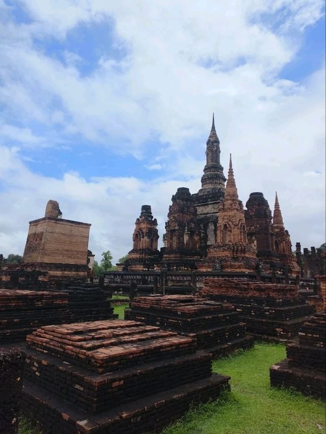 วัดมหาธาตุ สุโขทัย