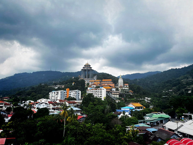 Rooftop Dining with a View: Flame Restaurant, Air Itam