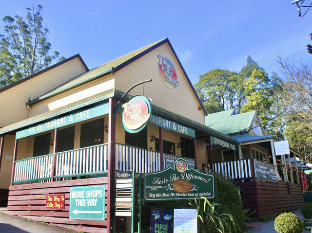 🌄 Mount Dandenong Observatory & Pie In The Sky — A Scenic Escape Above the Clouds