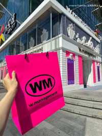 9 ร้านวัยรุ่น จัดเต็มเสื้อผ้าและของฝากเซี่ยงไฮ้ 🛍️
