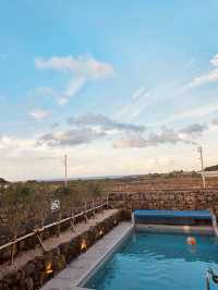 Seamless High-Tech Amenities and Sensory Comfort